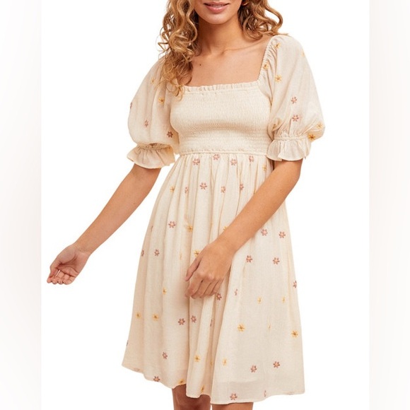 Hem & Thread Cream Pink Embroidered Flower Midi Dress - Picture 3 of 8